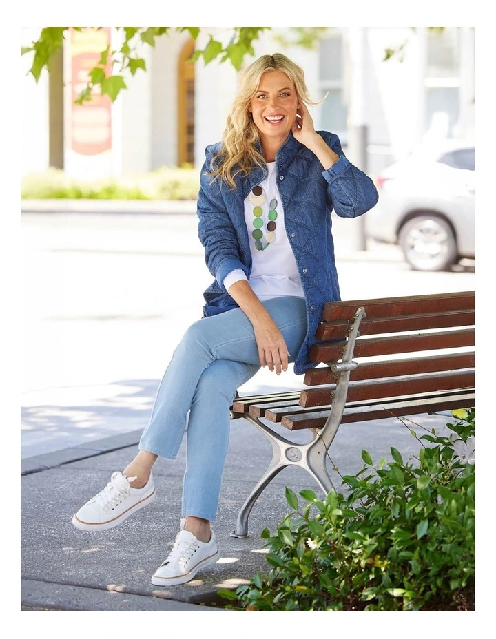 Moon Quilted Jacket in indigo image 7