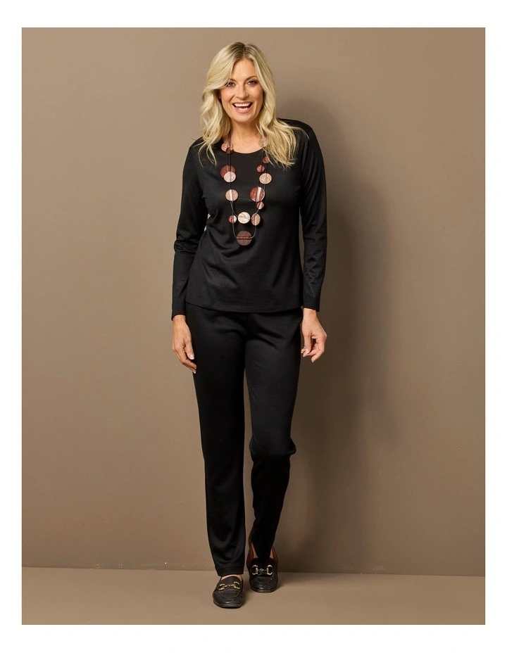 Hedrena Classic Long Sleeve Tee in Black image 6
