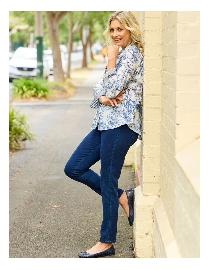 Suzy Stretch Long Pull On Jeans in Indigo image 7