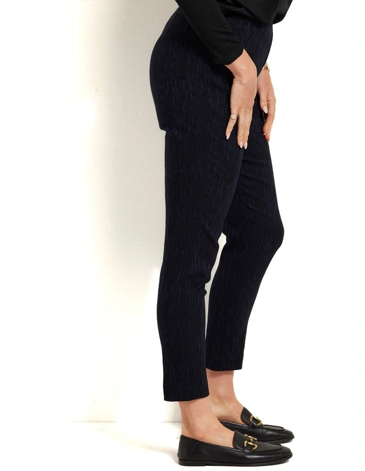 Sway Stretch Pant in Navy image 3