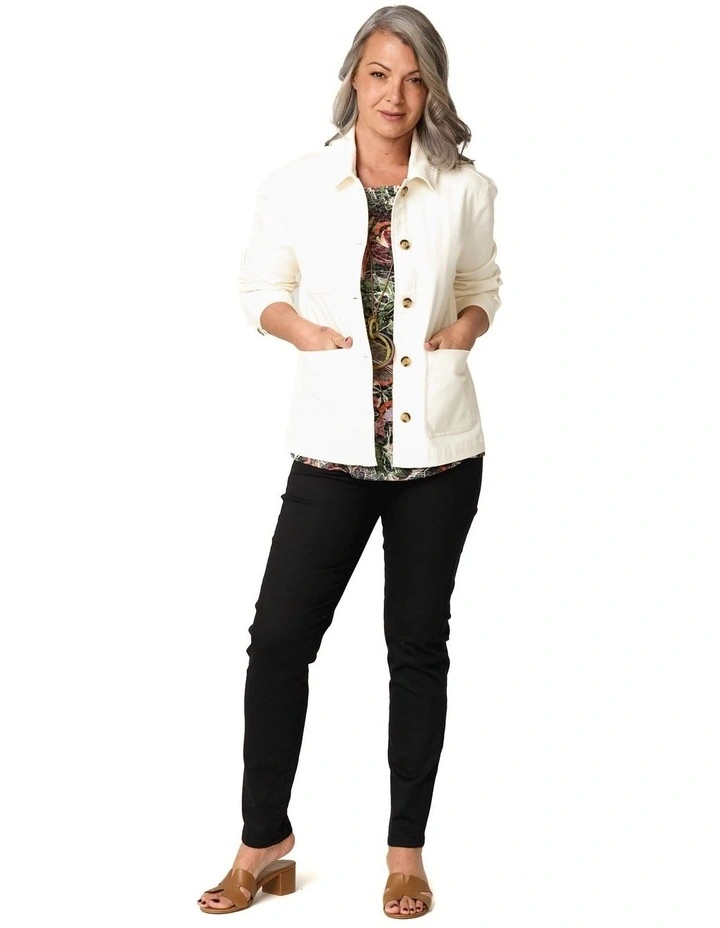 Suzy Stretch Pull On Jean in Black image 5