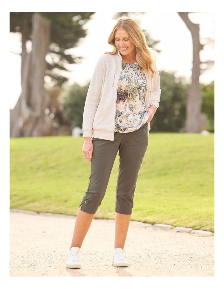 Vibe Stretch Eyelet Crop Pant in Olive image 7