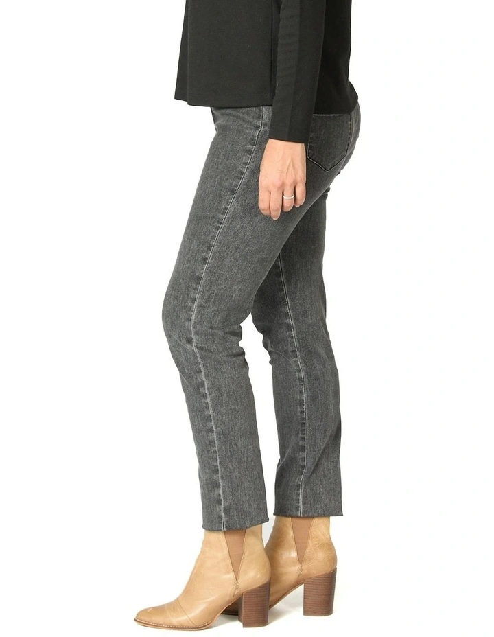 Suzy Stretch Long Pull On Jeans in Black image 3