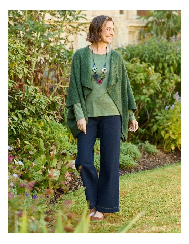 Possum Moss Stitch Longline Wrap in Green image 7