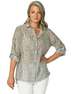 Wavy Stripe 3/4 Sleeve Shirt in Brown