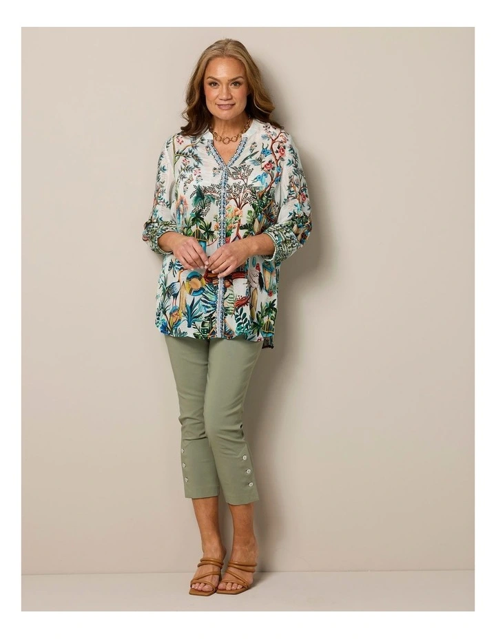 Chaucer 7/8 Button Hem Pant in Green image 7