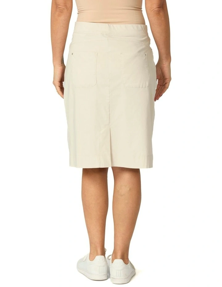 Vibe Stretch Pull On Pocket Skirt in Cream image 2