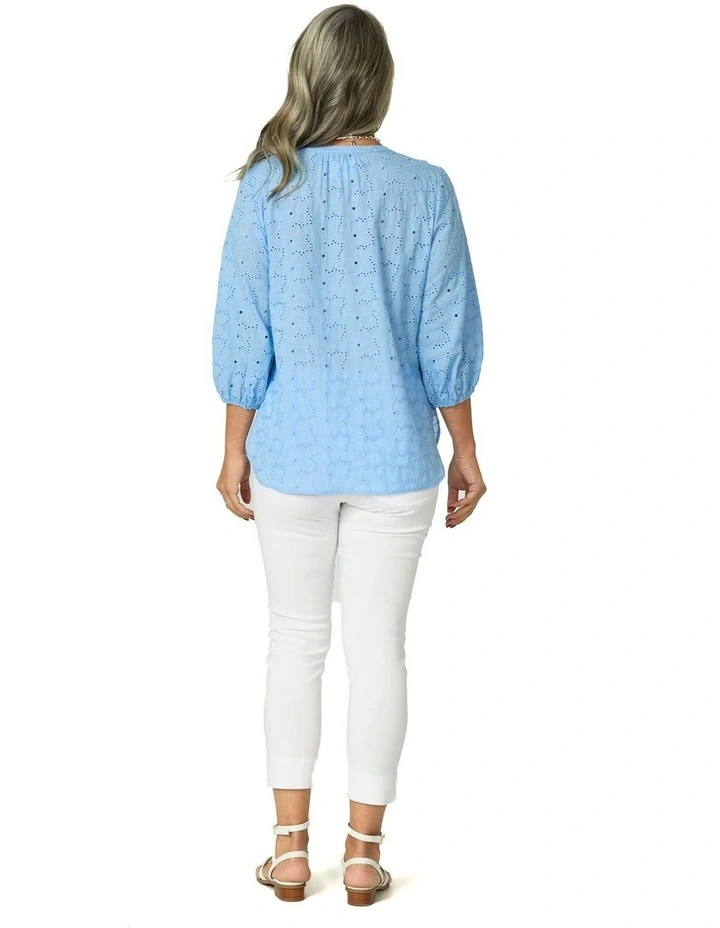 Canterbury 7/8 Basque Pocket Pant in White image 2