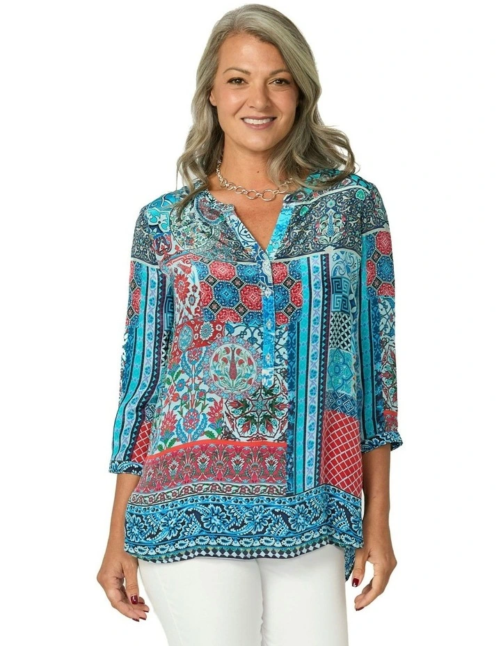 Tiggy 3/4 Slv Popover Tunic Top in Blue image 1