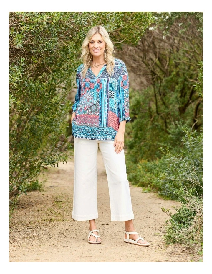 Tiggy 3/4 Slv Popover Tunic Top in Blue image 5