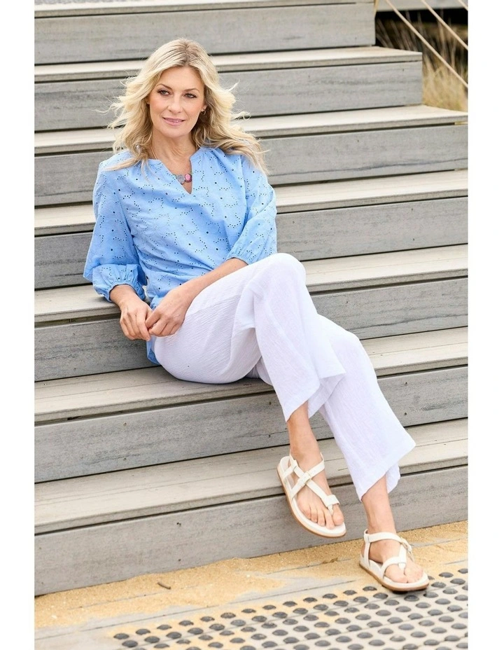 Lumina Wide Leg Pull On Pant in White image 5