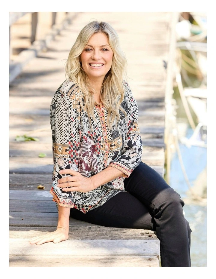 Blackjack 3/4 Sleeve Collared Blouse in Multi image 5