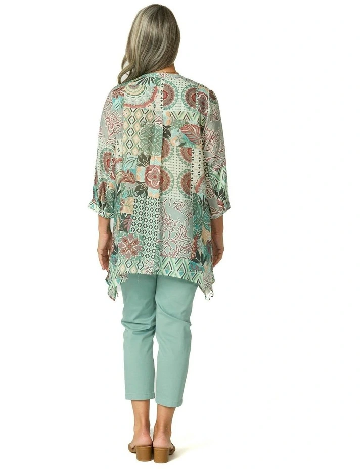 Zac 3/4 Sleeve Sharkbite Blouse in Multi image 2