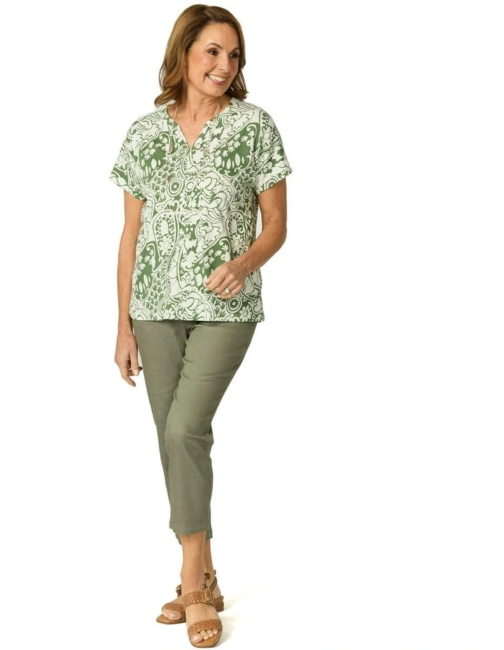 Folie Notch Neck Short Sleeve Tee in Olive image 4