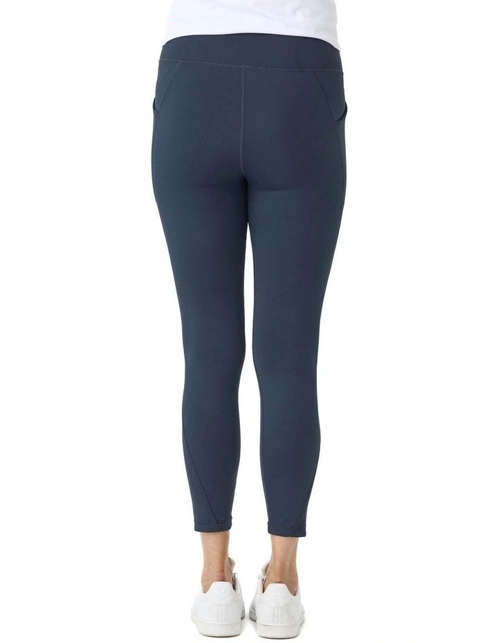 On The Go Pocket Legging image 2