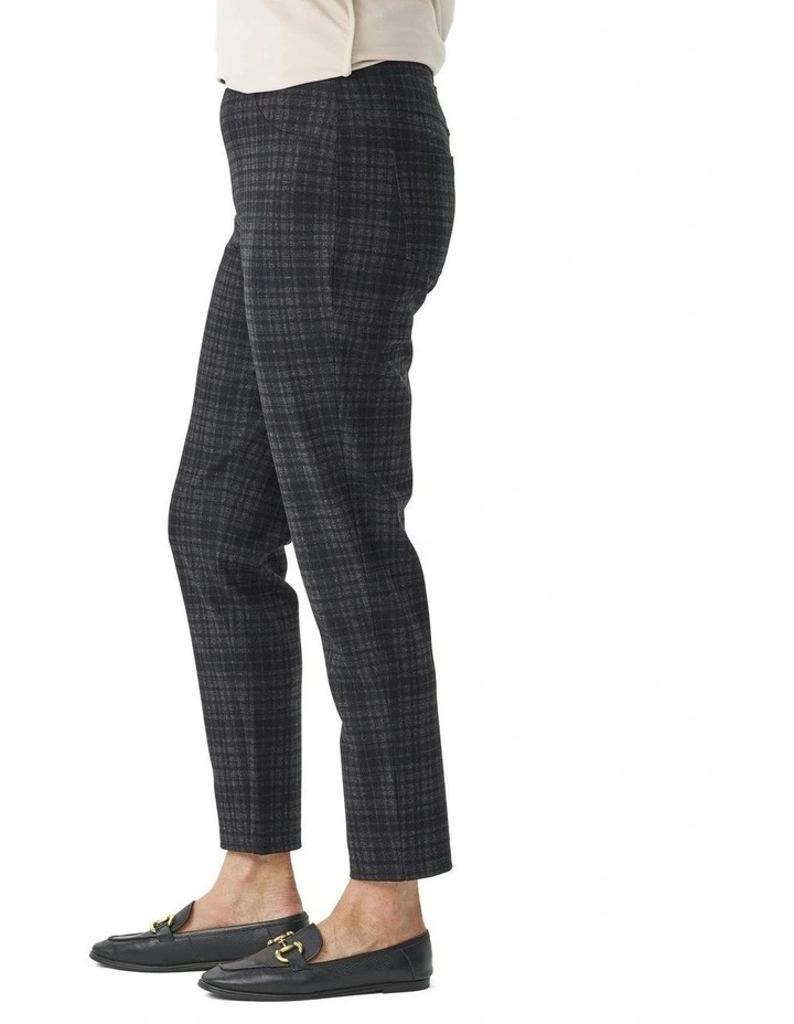 Caplan Stretch Check Warm Pant in Black image 3