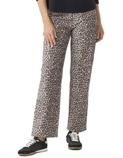 Evie Stretch Straight Pull On Jeans in Assorted