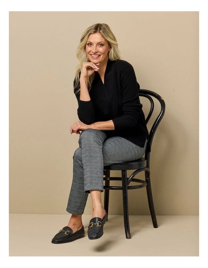 Middleton Check Stretch Pocket Pant in Grey image 7