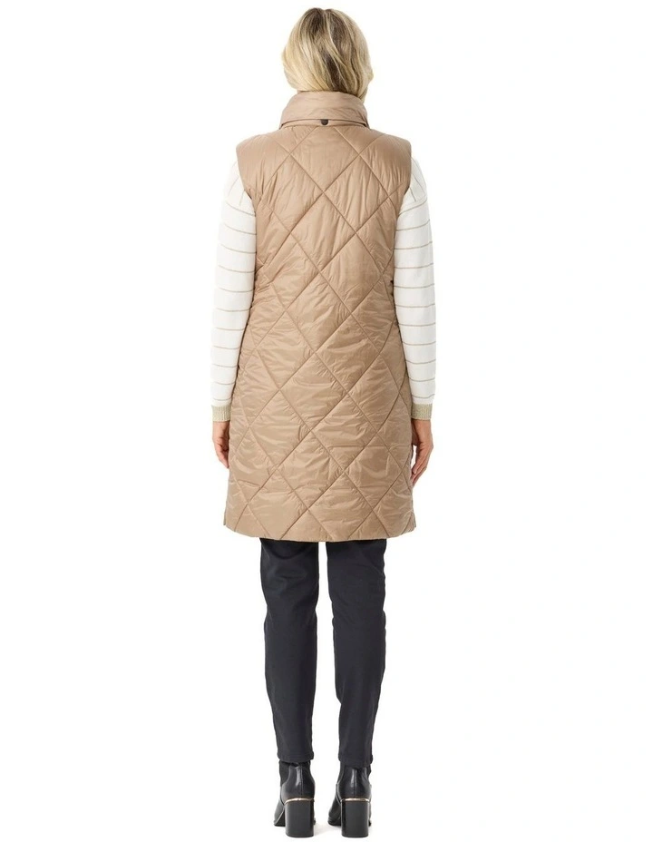Lido Longline Puffer Vest in Vanilla image 2