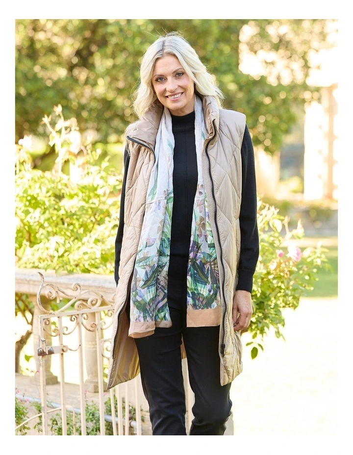 Lido Longline Puffer Vest in Vanilla image 6