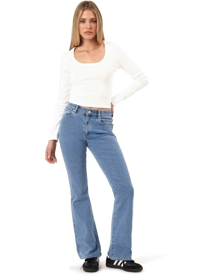 95 Boot Jeans in Aria image 3