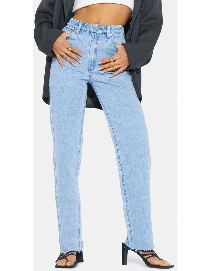 94 High Straight Petite Jeans in Walkaway Blue image 3