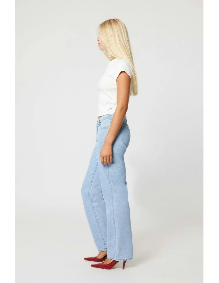 99 Low And Wide Leg Jeans in Light Blue image 4