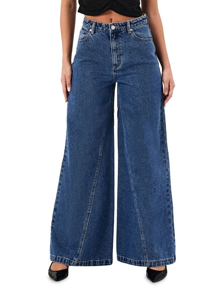 94 High & Super Wide Jeans in Chantell image 2
