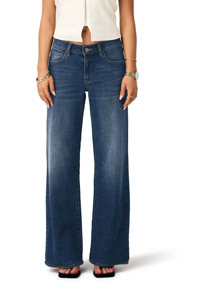 99 Low and Wide Jeans in Blue image 3