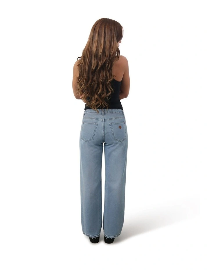 95 Mid & Wide Petite Stevie in Blue image 3