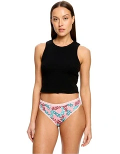 Classic Period Super Absorbency Bikini Brief in Pink