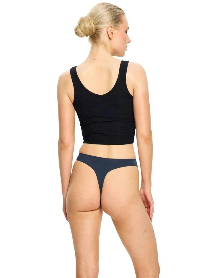 Seamfree Active Hi Waist Period Thong Light Absorbency in Midnight image 4
