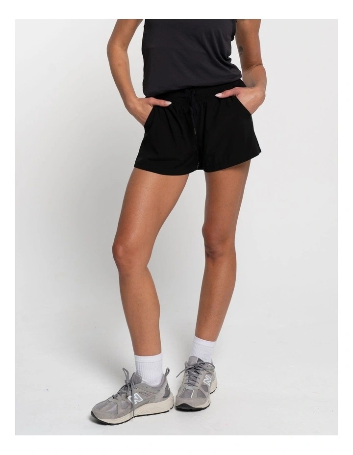 Running Short in Onyx image 1