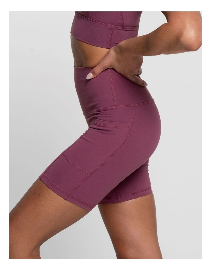 Bike Short 2.0 in Merlot image 3