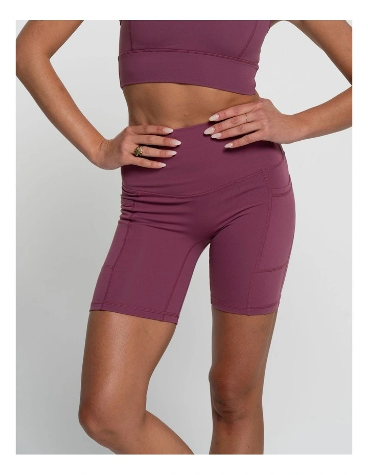 Bike Short 2.0 in Merlot image 4