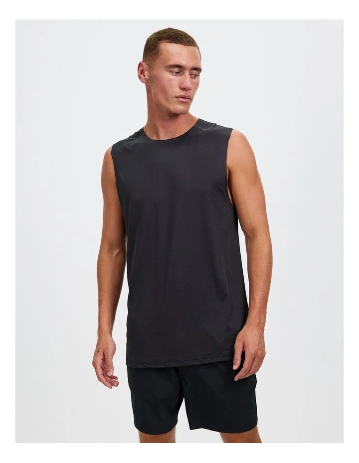 Dryfit Tank in Onyx image 1