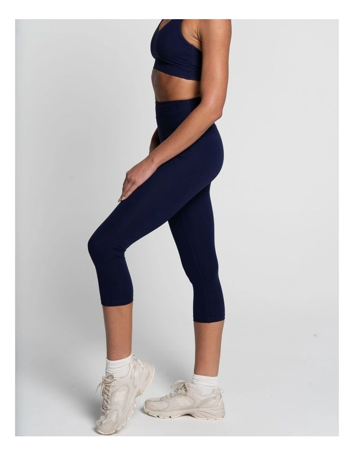 Hi-Rise 7/8 Legging in Marine image 3