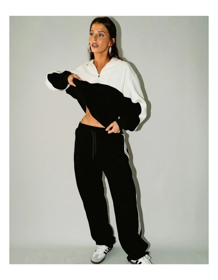 Quarter Zip Jumper in Black/White image 5
