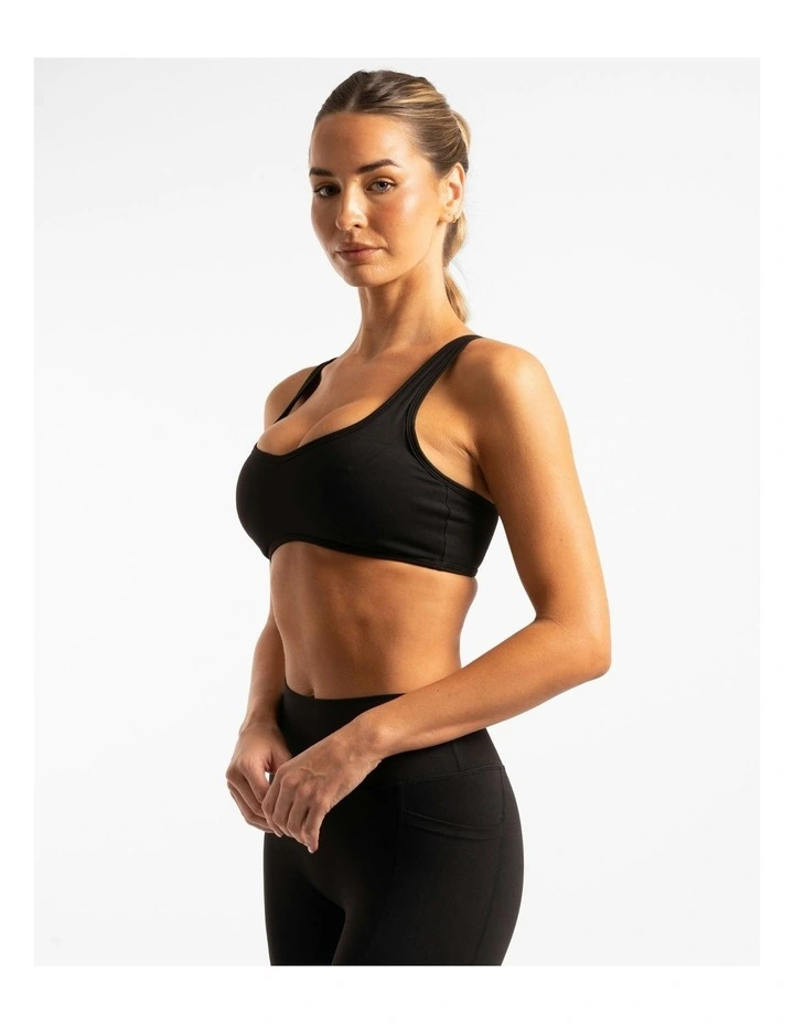 Contour Crop in Black image 3