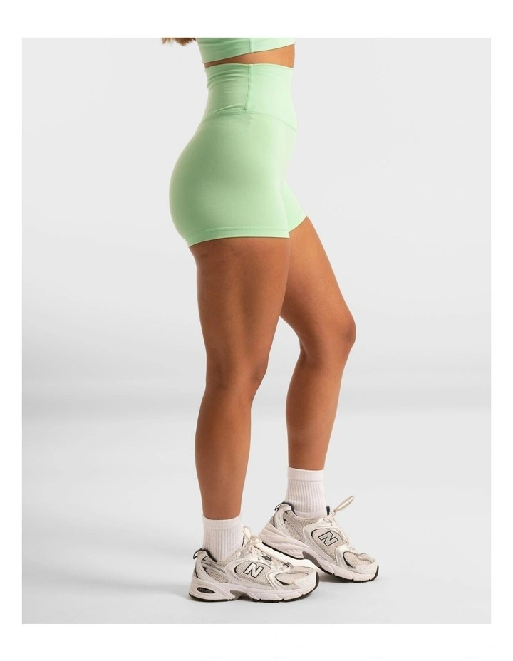 High Rise Shorts 2.0 in Neo Mint image 3