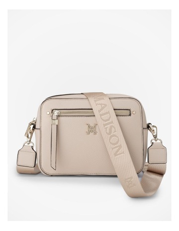 Nude+Nude colour