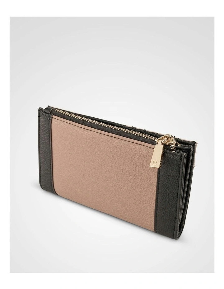 Lexi Medium Bi-Fold Zip Wallet in Pink image 4