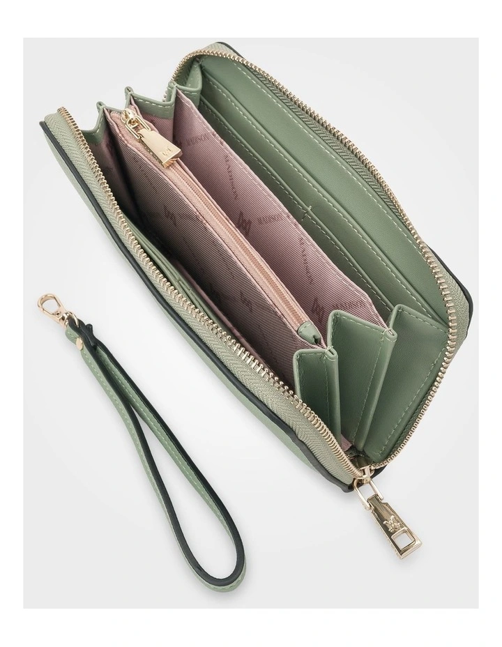 Harlow Zip around Clutch Wallet with Detachable Wrist Strap image 3