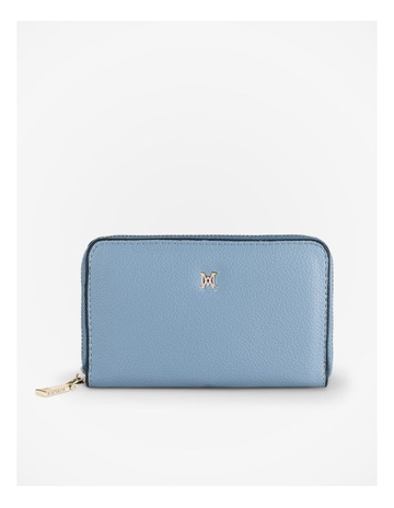 Chambray Blue colour