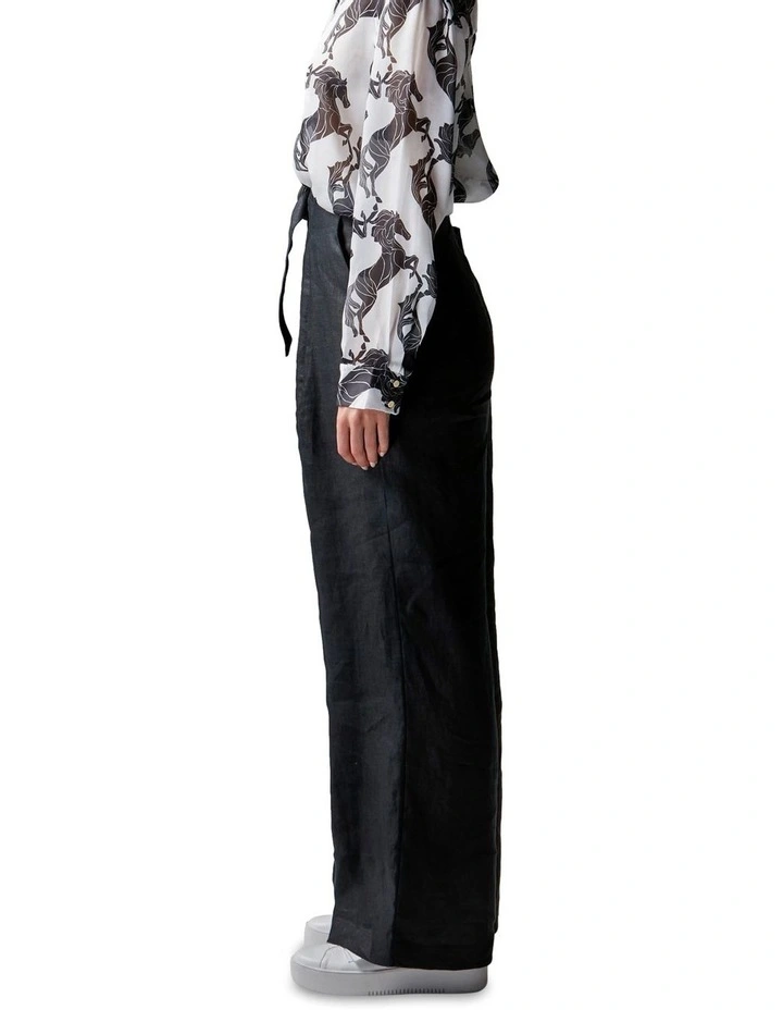 Fairfax Fisherman Pant in Black image 3