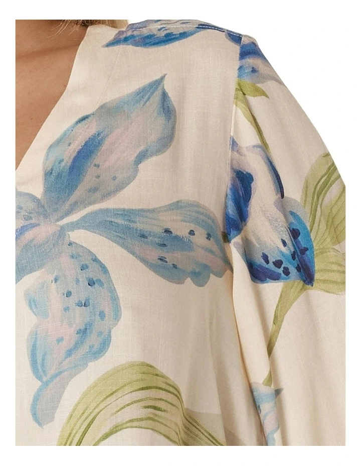 Anthea Blouse in White Floral image 5