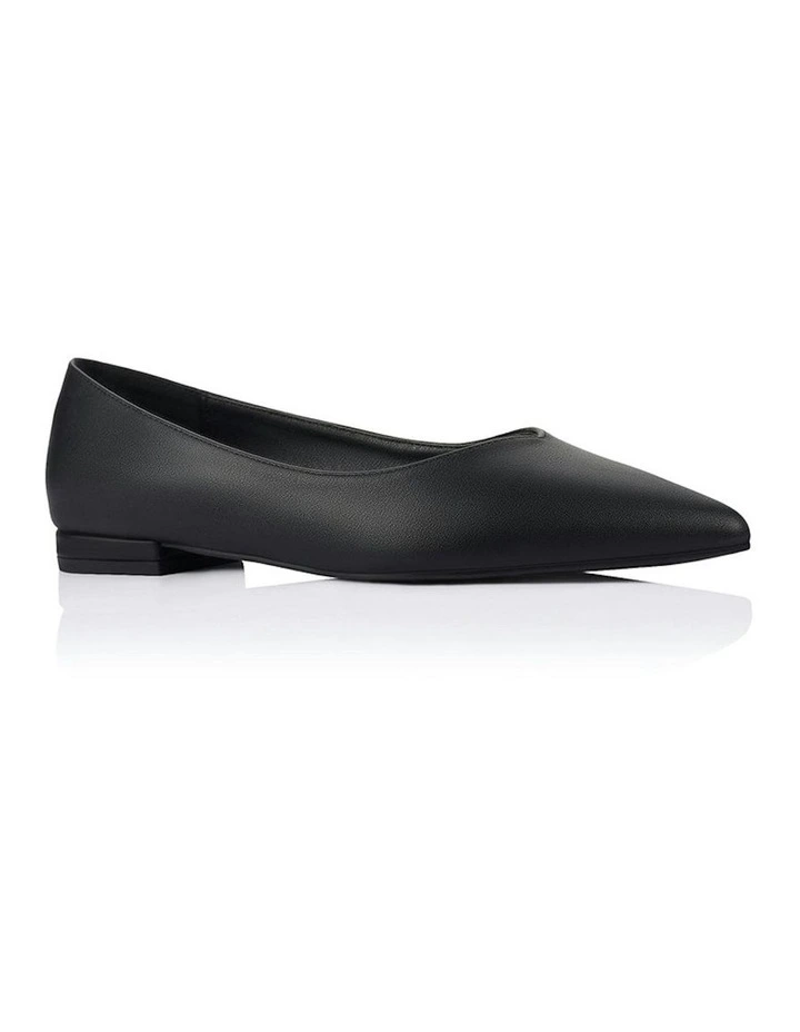 Hickory Point Toe Flats in Black image 2