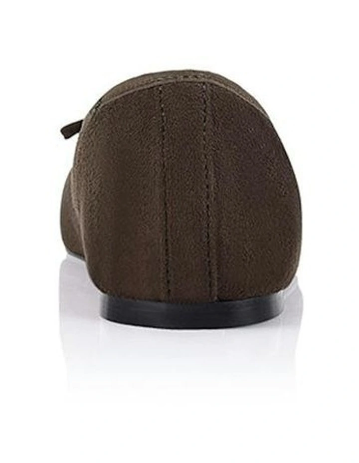 Eugenie Ballet Flats in Chocolate image 4