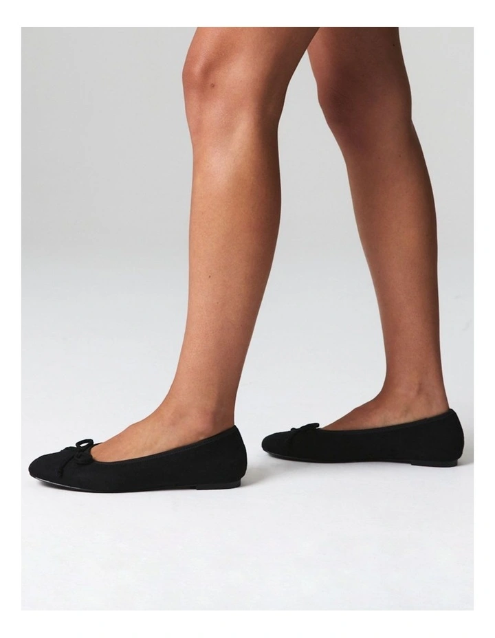 Eugenie Ballet Flats in Black Micro image 2