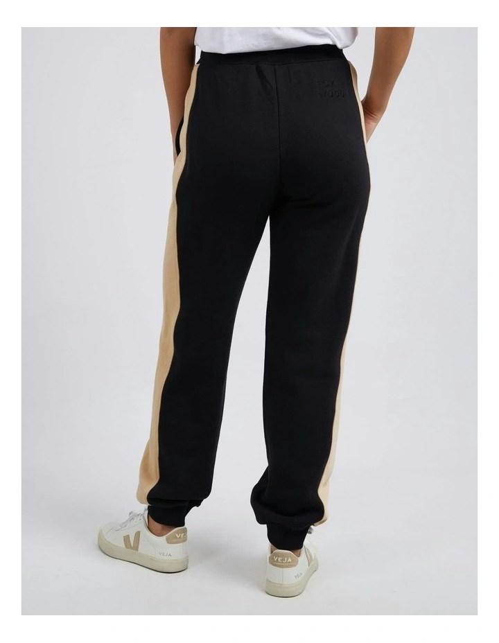 Offhand Pant in Black image 2